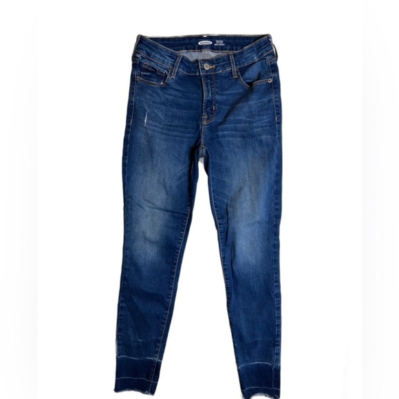Old Navy Denim - ⭐️Old Navy Rockstar Super Skinny Jeans